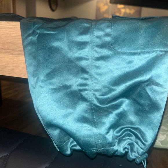 MADDEN NYC SATIN GREEN OUTFIT XL - Picture 2 of 9